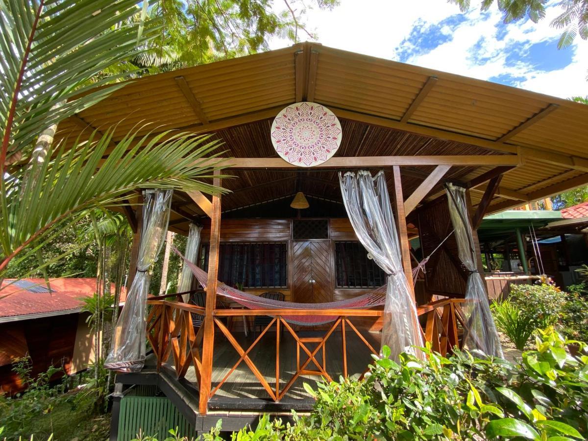 Pacific Edge Eco Lodge Dominical Eksteriør bilde