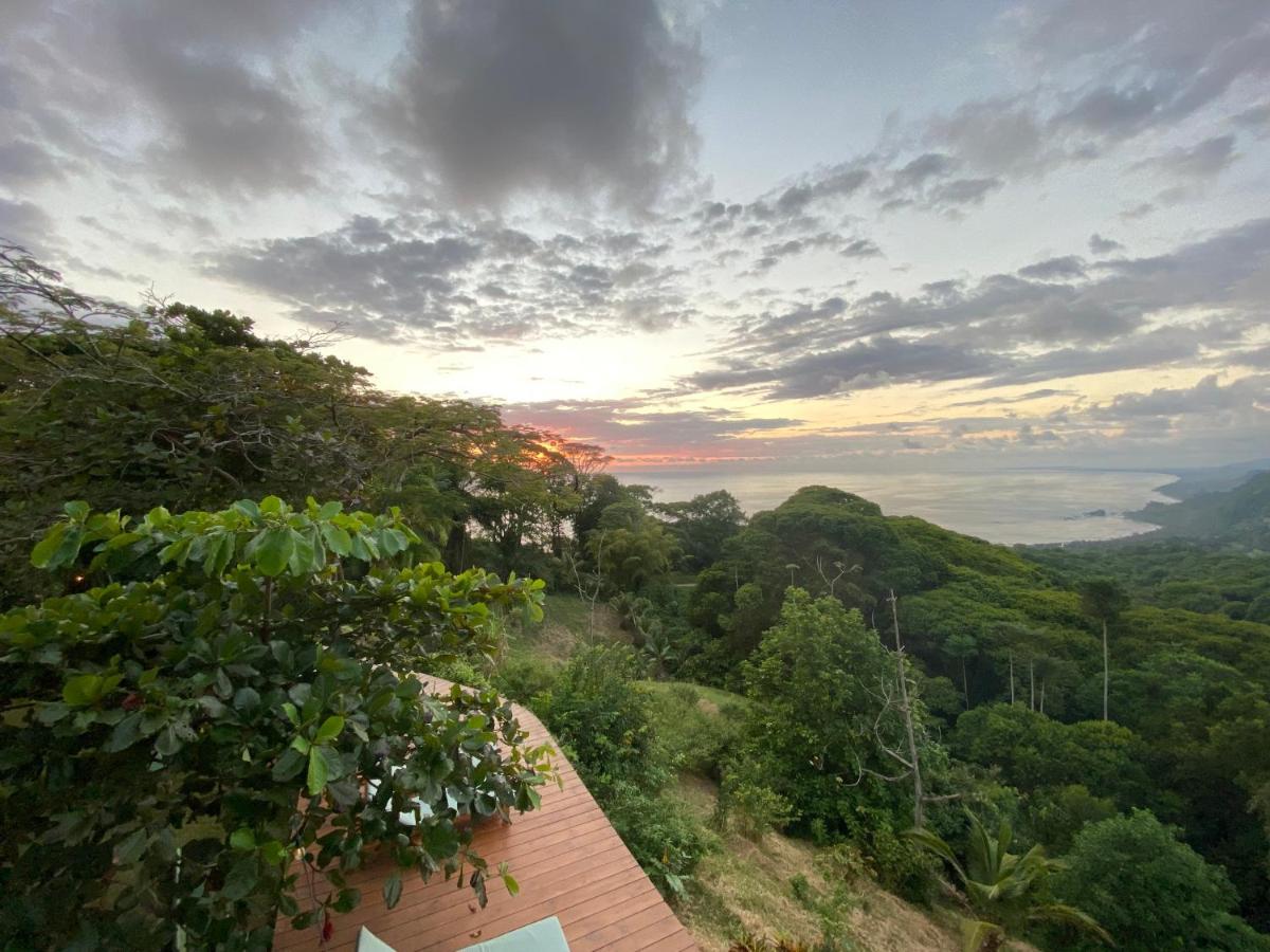 Pacific Edge Eco Lodge Dominical Eksteriør bilde